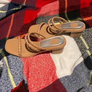 Square toe sandals